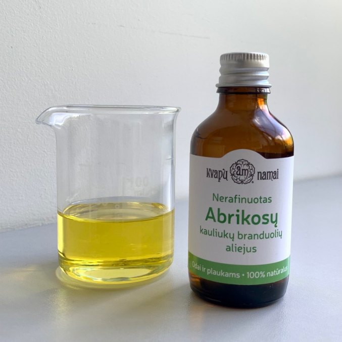 Apricot Kernel Oil, organic, unrefined