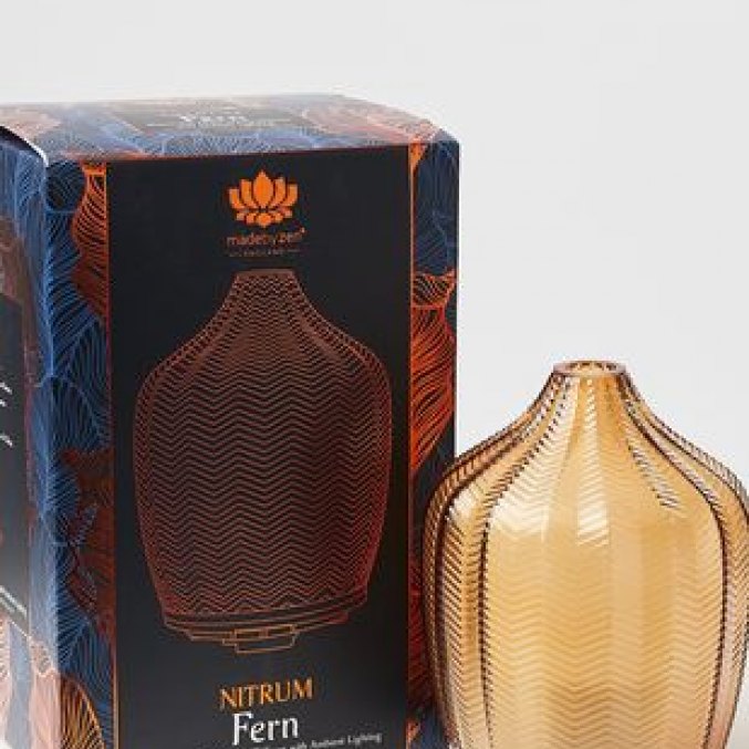 FERN Amber Ultrasonic Aroma Diffuser. Package