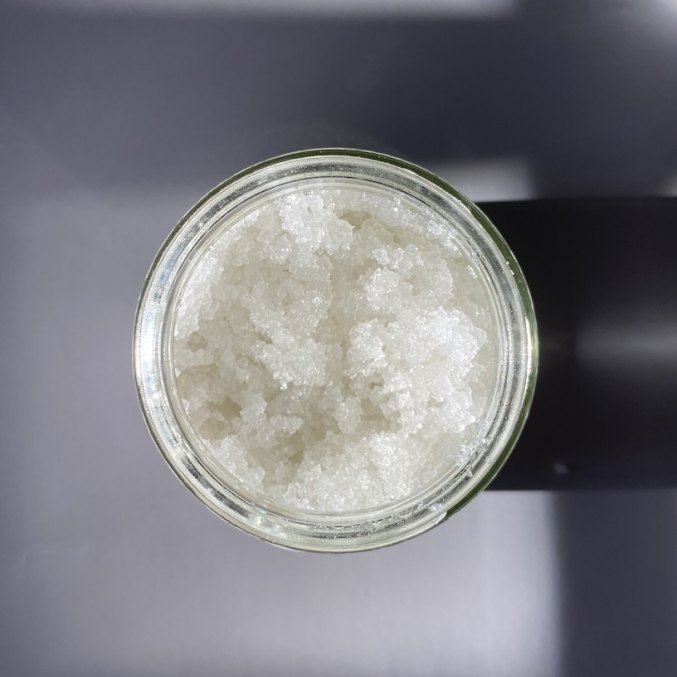 Uplifting Body Scrub Sea Salt, Sugar&Frankincense Kvapu namai